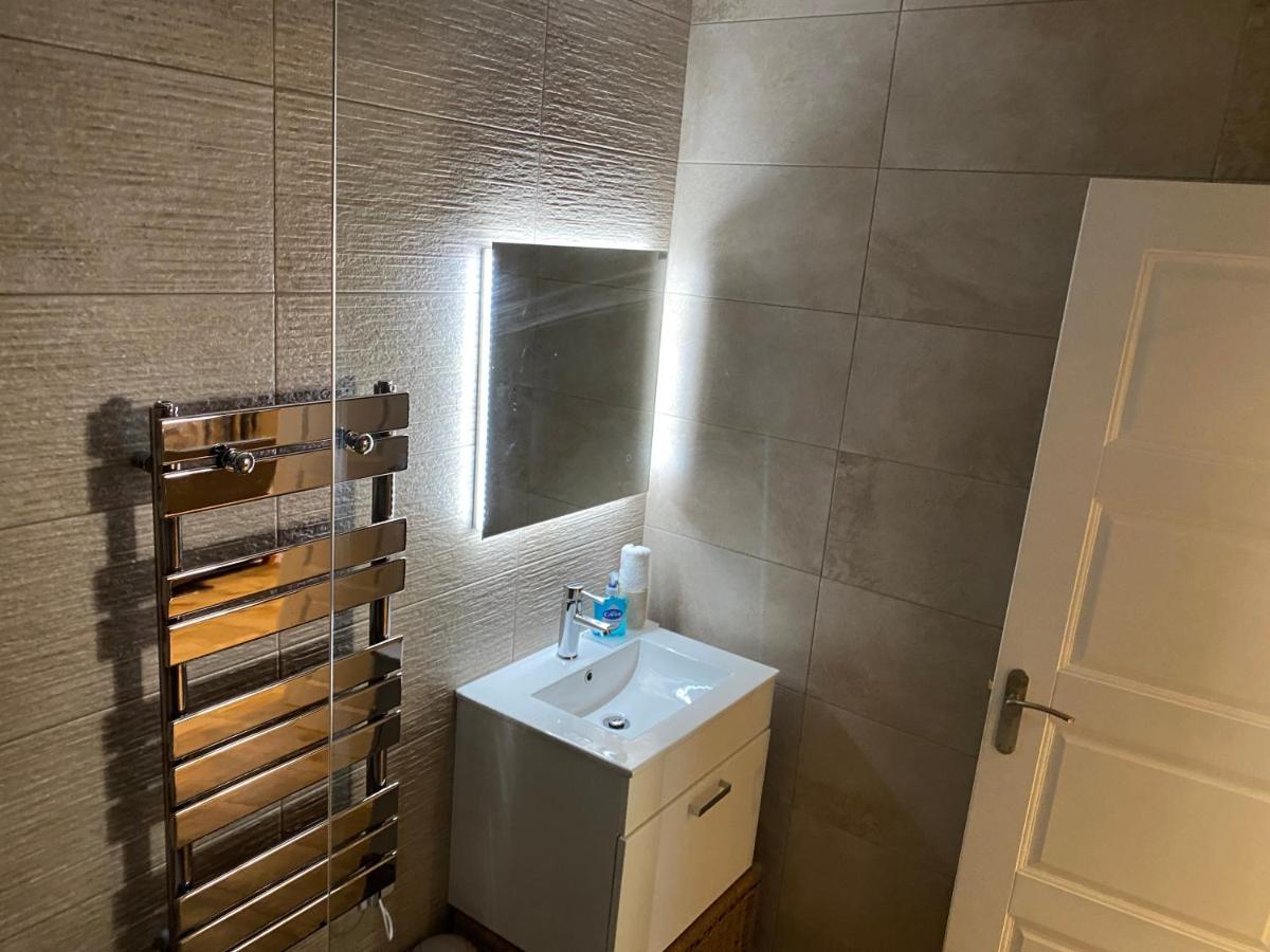 The View, Luxury Studio Curbar Екстер'єр фото